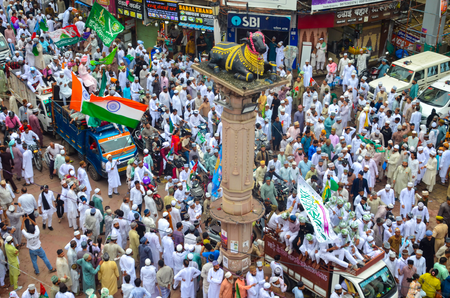देशभर में अकीदत से मना ईद-ए-मिलाद-उन-नबी, दरगाहों में दुआ और शहरों में निकले भव्य जुलूस देशभर में अकीदत से मना ईद-ए-मिलाद-उन-नबी, दरगाहों में दुआ और शहरों में निकले भव्य जुलूस