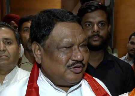 भाजपा एसटी मोर्चा के नए अध्यक्ष बने मन्नालाल रावत, जुएल ओराम बोले- आदिवासी समाज का बढ़ेगा मान भाजपा एसटी मोर्चा के नए अध्यक्ष बने मन्नालाल रावत, जुएल ओराम बोले- आदिवासी समाज का बढ़ेगा मान