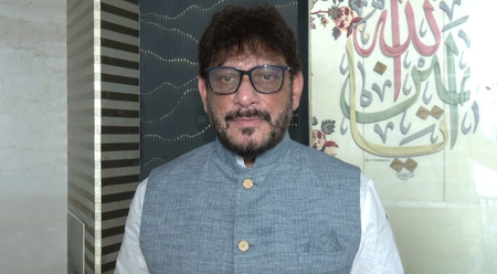 हिजाब धार्मिक अधिकार, वंदे मातरम को जबरन नहीं थोपा जा सकता वारिस पठान हिजाब धार्मिक अधिकार, वंदे मातरम को जबरन नहीं थोपा जा सकता वारिस पठान