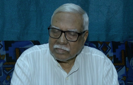 पैसे बांटने से नहीं, रोजगार देने से सशक्त होंगी महिलाएं पूर्व सांसद हन्नान मोल्लाह पैसे बांटने से नहीं, रोजगार देने से सशक्त होंगी महिलाएं पूर्व सांसद हन्नान मोल्लाह