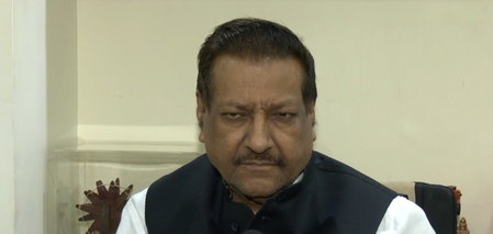 पेपर लीक से लेकर ऑपरेशन सिंदूर और नासिक कुंभ तक, पृथ्वीराज चव्हाण ने सरकार को घेरा
