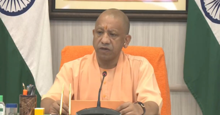 नेपाल बाढ़ के बीच यूपी सरकार अलर्ट, फंसे नागरिकों की मदद के लिए 1070 हेल्पलाइन जारी नेपाल बाढ़ के बीच यूपी सरकार अलर्ट, फंसे नागरिकों की मदद के लिए 1070 हेल्पलाइन जारी