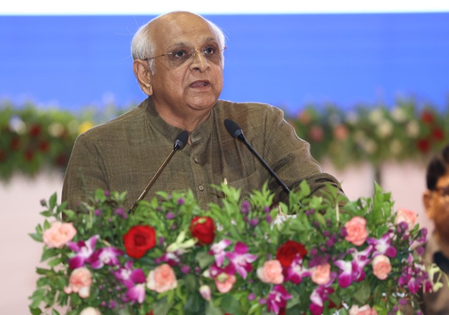 सुगम डिजिटल गुजरात के माध्यम से एक लाख से अधिक नागरिकों ने ऑनलाइन प्रमाण पत्र प्राप्त किए सुगम डिजिटल गुजरात के माध्यम से एक लाख से अधिक नागरिकों ने ऑनलाइन प्रमाण पत्र प्राप्त किए