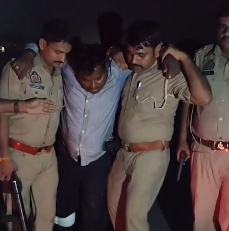 बलिया में पुलिस और बदमाशों में मुठभेड़, चोरी करने वाले गिरोह के दो सदस्य गिरफ्तार
