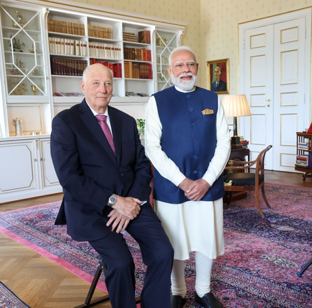 नॉर्वे के किंग हेराल्ड का 89 साल में हुआ निधन, पीएम मोदी ने दुख जताया नॉर्वे के किंग हेराल्ड का 89 साल में हुआ निधन, पीएम मोदी ने दुख जताया