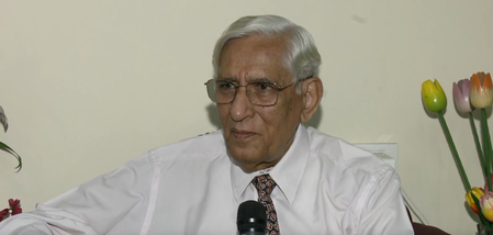 नेपाल त्रासदी के लिए चीन जिम्मेदार, बिना चेतावनी इकोलॉजी से किया खिलवाड़ रक्षा विशेषज्ञ पीके सहगल नेपाल त्रासदी के लिए चीन जिम्मेदार, बिना चेतावनी इकोलॉजी से किया खिलवाड़ रक्षा विशेषज्ञ पीके सहगल