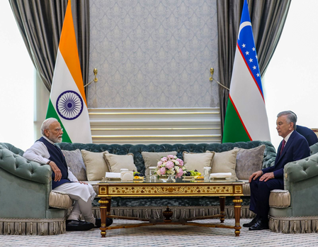उज्बेकिस्तान प्रधानमंत्री मोदी की राष्ट्रपति मिर्जियोयेव के साथ बैठक, व्यापार और निवेश समेत कई मुद्दों पर चर्चा