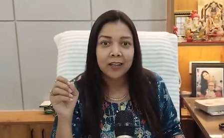 यूपी राज्य महिला आयोग की सदस्य ने अखिलेश पर निशाना साधा, बोलीं-वे अपनी पत्नी के लिए एक भी शब्द नहीं बोल पाए यूपी राज्य महिला आयोग की सदस्य ने अखिलेश पर निशाना साधा, बोलीं-वे अपनी पत्नी के लिए एक भी शब्द नहीं बोल पाए