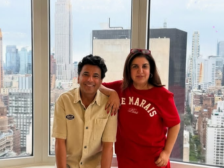 फराह खान के लिए विकास खन्ना ने लिखा खास नोट, बोले- आप हमारे लिए परिवार जैसी हैं फराह खान के लिए विकास खन्ना ने लिखा खास नोट, बोले- आप हमारे लिए परिवार जैसी हैं