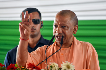 सरकारी सेवाओं में पारदर्शिता के साथ योग्यता को सर्वोच्च प्राथमिकता सुनिश्चित करना लक्ष्यः सीएम योगी