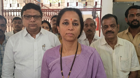 फुरसुंगी में कचरा संकट गंभीर, सरकार तत्काल हस्तक्षेप करे सांसद सुप्रिया सुले फुरसुंगी में कचरा संकट गंभीर, सरकार तत्काल हस्तक्षेप करे सांसद सुप्रिया सुले