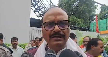 उत्तर प्रदेश में स्वाइन फ्लू को लेकर राज्य सरकार अलर्ट ब्रजेश पाठक उत्तर प्रदेश में स्वाइन फ्लू को लेकर राज्य सरकार अलर्ट ब्रजेश पाठक