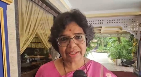बस में नाबालिग से रेप करने वाले आरोपियों को मिले कड़ी सजा, समाज को भी मानसिकता बदलने की जरूरत महिला आयोग बस में नाबालिग से रेप करने वाले आरोपियों को मिले कड़ी सजा, समाज को भी मानसिकता बदलने की जरूरत महिला आयोग