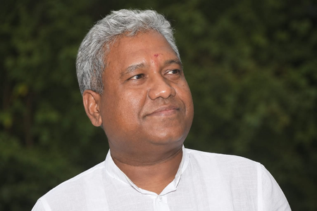 बिहार आरक्षण के भीतर आरक्षण की मांग पर तेजस्वी घिरे, संतोष सुमन बोले-दलितों को ज्ञान नहीं, हिसाब दीजिए बिहार आरक्षण के भीतर आरक्षण की मांग पर तेजस्वी घिरे, संतोष सुमन बोले-दलितों को ज्ञान नहीं, हिसाब दीजिए