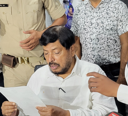 भारत में जब जाति व्यवस्था, तब तक आरक्षण को बरकरार रखना जरूरी रामदास आठवले भारत में जब जाति व्यवस्था, तब तक आरक्षण को बरकरार रखना जरूरी रामदास आठवले
