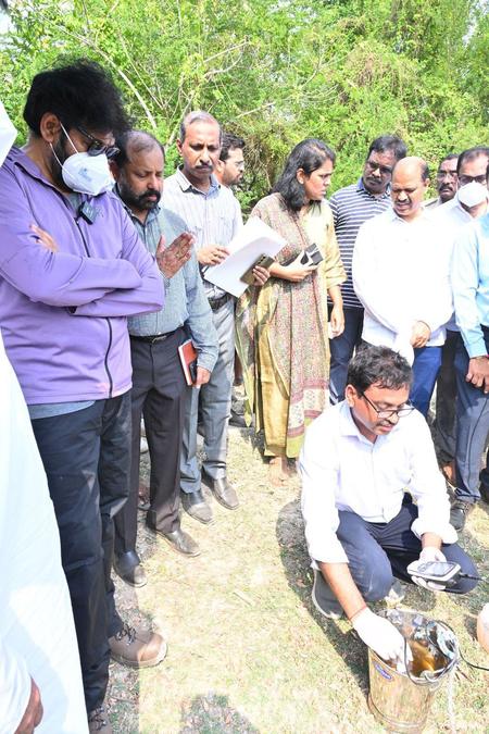आंध्र प्रदेश  राजमहेंद्रवरम में गोदावरी प्रदूषण पर सरकार सख्त, आंध्रा पेपर मिल्स पर गंभीर आरोप