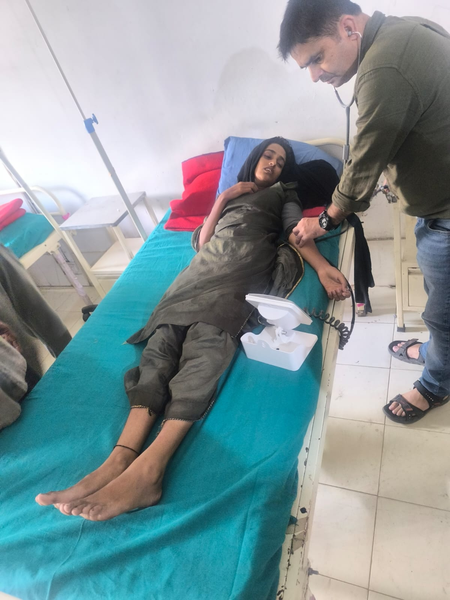 जम्मू-कश्मीर सेना ने मनकोट के मेंढर नाले में बेहोश मिली एक लड़की को बचाया