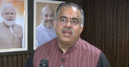 पंजाब में मजदूर की आत्महत्या पर सियासत गरमाई, मजीठिया और तरुण चुघ ने मान सरकार को घेरा