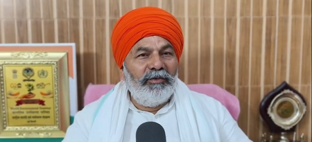 मुजफ्फरनगर में दंगा भड़काने वाले पोस्टर किसने लगाए, जांच हो राकेश टिकैत