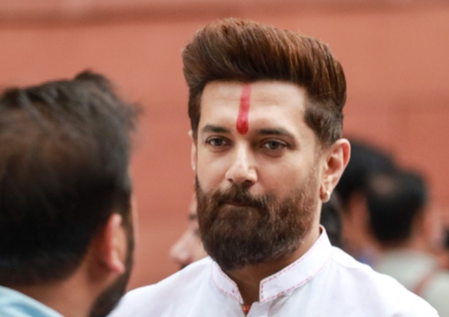 शराबबंदी के अलावा भी राजस्व बढ़ाने के कई और विकल्प हैं चिराग पासवान शराबबंदी के अलावा भी राजस्व बढ़ाने के कई और विकल्प हैं चिराग पासवान