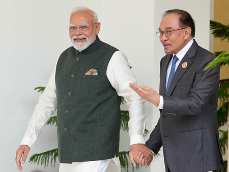 इथियोपिया ने भारतीय खनन कंपनियों को दिया न्योता, मलेशिया संग सेमीकंडक्टर सहयोग पर रहा जोर इथियोपिया ने भारतीय खनन कंपनियों को दिया न्योता, मलेशिया संग सेमीकंडक्टर सहयोग पर रहा जोर