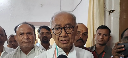 बांदा में नकली शराब से हुई मौतों पर दिग्विजय सिंह का सरकार पर निशाना