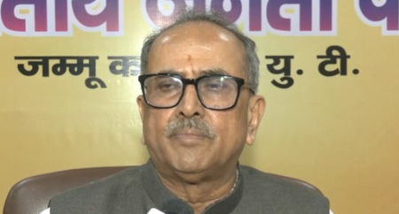 हाफिज सईद के खिलाफ वारंट अच्छा कदम, पर पाकिस्तान सौंपेगा नहीं पूर्व डिप्टी सीएम निर्मल सिंह हाफिज सईद के खिलाफ वारंट अच्छा कदम, पर पाकिस्तान सौंपेगा नहीं पूर्व डिप्टी सीएम निर्मल सिंह