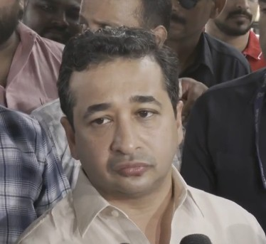 गणेशोत्सव के दौरान कोंकण जाने वालों के लिए यात्रियों को मिल रही मोदी एक्सप्रेस, नितेश राणे ने की पहल की तारीफ गणेशोत्सव के दौरान कोंकण जाने वालों के लिए यात्रियों को मिल रही मोदी एक्सप्रेस, नितेश राणे ने की पहल की तारीफ