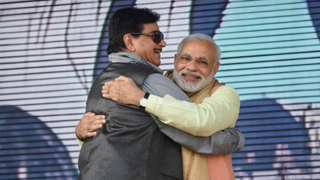 शत्रुघ्न सिन्हा ने पीएम मोदी को किया बर्थडे विश, लिखा-दोस्त को जन्मदिन की ढेरों शुभकामनाएं शत्रुघ्न सिन्हा ने पीएम मोदी को किया बर्थडे विश, लिखा-दोस्त को जन्मदिन की ढेरों शुभकामनाएं