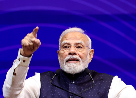 पीएम मोदी ने देश को बड़ा सोचना सिखाया, जीएसटी और इन्फ्रा जैसे सुधारों से बदली अर्थव्यवस्था इंडस्ट्री पीएम मोदी ने देश को बड़ा सोचना सिखाया, जीएसटी और इन्फ्रा जैसे सुधारों से बदली अर्थव्यवस्था इंडस्ट्री