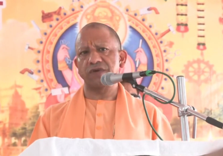 भगवान विश्वकर्मा सृष्टि और पीएम मोदी नए भारत के शिल्पी सीएम योगी भगवान विश्वकर्मा सृष्टि और पीएम मोदी नए भारत के शिल्पी सीएम योगी
