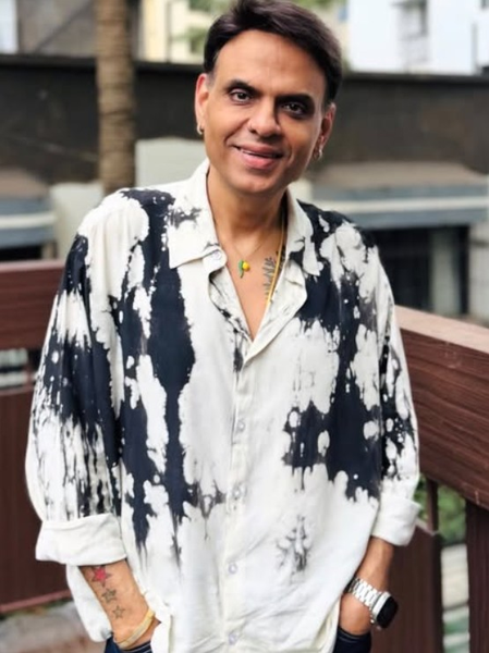 हिंदी टेलीविजन को लेकर संदीप सिकंद ने कहा-टीवी को ओरिजिनल स्टोरीटेलिंग पर लौटना होगा हिंदी टेलीविजन को लेकर संदीप सिकंद ने कहा-टीवी को ओरिजिनल स्टोरीटेलिंग पर लौटना होगा