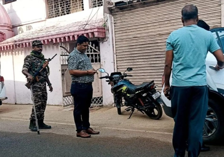 को-ऑपरेटिव बैंक घोटाले में झारखंड और ओडिशा में सात ठिकानों पर ईडी की छापेमारी को-ऑपरेटिव बैंक घोटाले में झारखंड और ओडिशा में सात ठिकानों पर ईडी की छापेमारी