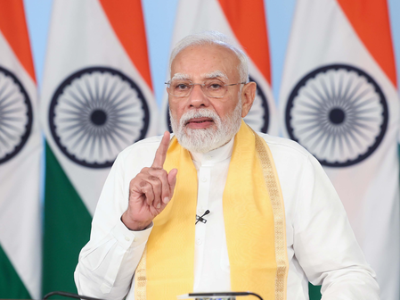 प्रधानमंत्री मोदी ने शेयर किया गीता का श्लोक, कहा- जैसी श्रद्धा वैसा ही होती है मनुष्य की सोच और आचरण