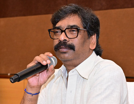 सीएम हेमंत सोरेन मनी लॉन्ड्रिंग केस में पीएमएलए कोर्ट में नहीं हुए पेश, अगली सुनवाई 21 को