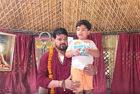 राहुल गांधी की विचारधारा अगर सही है तो डूसू चुनाव में एनएसयूआई क्यों हारी बृजभूषण शरण सिंह राहुल गांधी की विचारधारा अगर सही है तो डूसू चुनाव में एनएसयूआई क्यों हारी बृजभूषण शरण सिंह