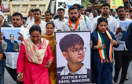 आईआईटी बॉम्बे मामला क्राइम ब्रांच ने कई लोगों के दर्ज किए बयान, आईफोन खोलने की कोशिश जारी आईआईटी बॉम्बे मामला क्राइम ब्रांच ने कई लोगों के दर्ज किए बयान, आईफोन खोलने की कोशिश जारी