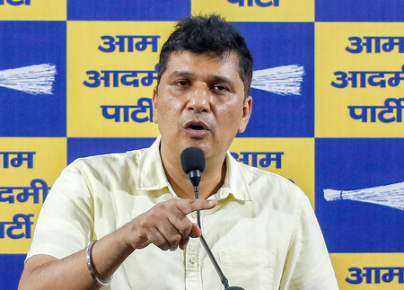 आप कार्यालय के पते पर 58 जीएसटी रजिस्ट्रेशन का दावा, सौरभ भारद्वाज ने साजिश का लगाया आरोप आप कार्यालय के पते पर 58 जीएसटी रजिस्ट्रेशन का दावा, सौरभ भारद्वाज ने साजिश का लगाया आरोप