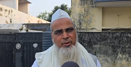 रामपुर के मौलाना बोले- यूपी के अंदर कांग्रेस में अपने बलबूते सरकार बनाने का दम नहीं, इमरान मसूद को भी दिया जवाब रामपुर के मौलाना बोले- यूपी के अंदर कांग्रेस में अपने बलबूते सरकार बनाने का दम नहीं, इमरान मसूद को भी दिया जवाब
