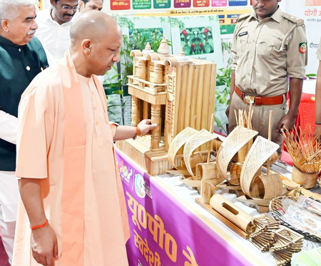 यूपी इंटरनेशनल ट्रेड शो में 28 सितंबर को होगा पश्चिमी मैदानी जोन का किसान मेला, आठ जिलों के किसान करेंगे प्रतिभाग यूपी इंटरनेशनल ट्रेड शो में 28 सितंबर को होगा पश्चिमी मैदानी जोन का किसान मेला, आठ जिलों के किसान करेंगे प्रतिभाग