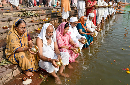 पितृपक्ष गयाजी से पहले क्यों जरूरी है काशी में श्राद्ध? पिशाचमोचन कुंड का है विशेष महत्व पितृपक्ष गयाजी से पहले क्यों जरूरी है काशी में श्राद्ध? पिशाचमोचन कुंड का है विशेष महत्व