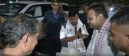 भाजपा अध्यक्ष नितिन नवीन जयपुर पहुंचे, युवाओं से संवाद और पदाधिकारियों के साथ करेंगे बैठक भाजपा अध्यक्ष नितिन नवीन जयपुर पहुंचे, युवाओं से संवाद और पदाधिकारियों के साथ करेंगे बैठक