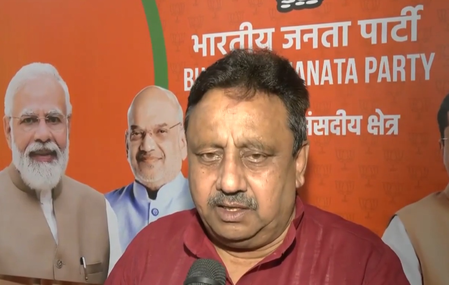 सीईसी के खिलाफ महाभियोग की तैयारी पर भड़की भाजपा, प्रवीण खंडेलवाल बोले- बेनकाब होगा विपक्ष का चेहरा सीईसी के खिलाफ महाभियोग की तैयारी पर भड़की भाजपा, प्रवीण खंडेलवाल बोले- बेनकाब होगा विपक्ष का चेहरा