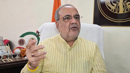 यूपी इंटरनेशनल ट्रेड शो वैश्विक बाजार में यूपी के उत्पादों की पहचान बनाने का सशक्त मंच भूपेंद्र चौधरी यूपी इंटरनेशनल ट्रेड शो वैश्विक बाजार में यूपी के उत्पादों की पहचान बनाने का सशक्त मंच भूपेंद्र चौधरी