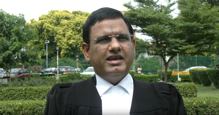 सीईसी ज्ञानेश कुमार के फैसले पर सवाल मतदाता सूची में गड़बड़ी का आरोप, जांच की मांग सीईसी ज्ञानेश कुमार के फैसले पर सवाल मतदाता सूची में गड़बड़ी का आरोप, जांच की मांग