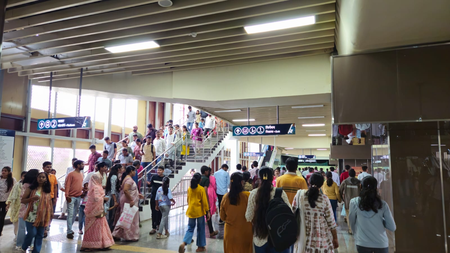 गणेशोत्सव में पुणे मेट्रो ने बनाया रिकॉर्ड, 12 दिनों में 48.32 लाख यात्रियों ने किया सफर