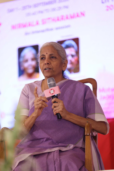 तकनीक और नवाचार के दम पर भारत 10 प्रतिशत से अधिक की वृद्धि दर हासिल कर सकता है वित्त मंत्री निर्मला सीतारमण