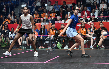एशियन गेम्स स्क्वैश में 18 वर्षीय अनाहत सिंह ने सिल्वर मेडल जीतकर रचा इतिहास एशियन गेम्स स्क्वैश में 18 वर्षीय अनाहत सिंह ने सिल्वर मेडल जीतकर रचा इतिहास