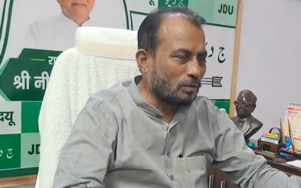पटना में गैराज मालिक की हत्या पर बोले श्याम रजक- दीप बुझने से पहले भभकता है, अपराधियों पर कार्रवाई का दावा पटना में गैराज मालिक की हत्या पर बोले श्याम रजक- दीप बुझने से पहले भभकता है, अपराधियों पर कार्रवाई का दावा