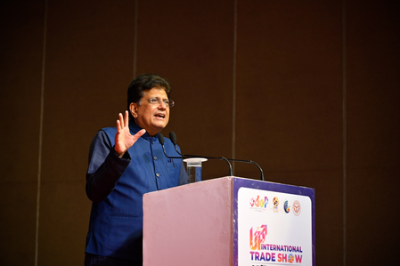 नए एफटीए से उत्तर प्रदेश का निर्यात 2030 तक बढ़कर करीब 5 लाख करोड़ रुपए पहुंचने की उम्मीद पीयूष गोयल नए एफटीए से उत्तर प्रदेश का निर्यात 2030 तक बढ़कर करीब 5 लाख करोड़ रुपए पहुंचने की उम्मीद पीयूष गोयल